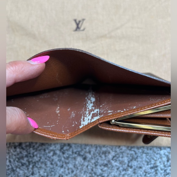 Authentic Louis Vuitton Wallet - Picture 4 of 6